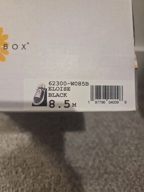 Yellow Box Eloise Black Sneakers